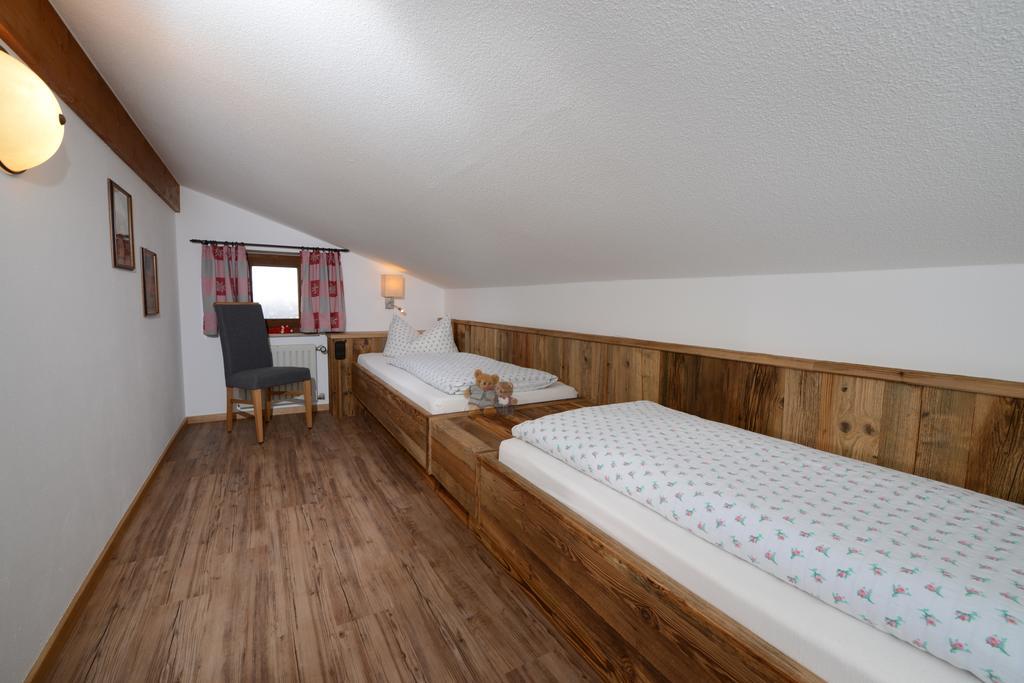 Haus Panorama Appartement Reit im Winkl Kamer foto