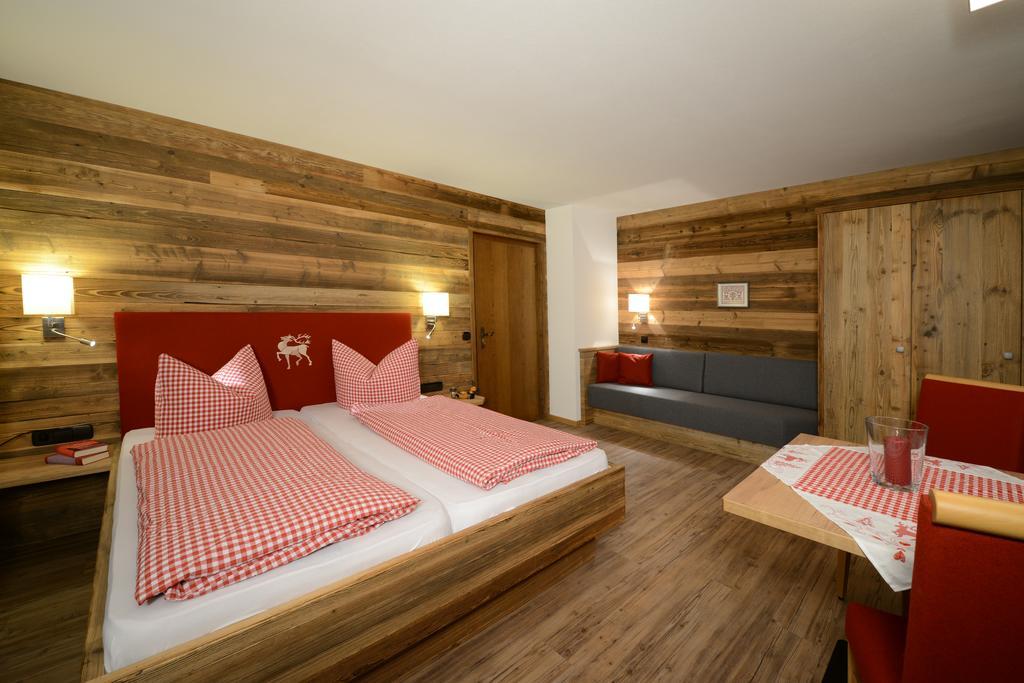 Haus Panorama Appartement Reit im Winkl Kamer foto