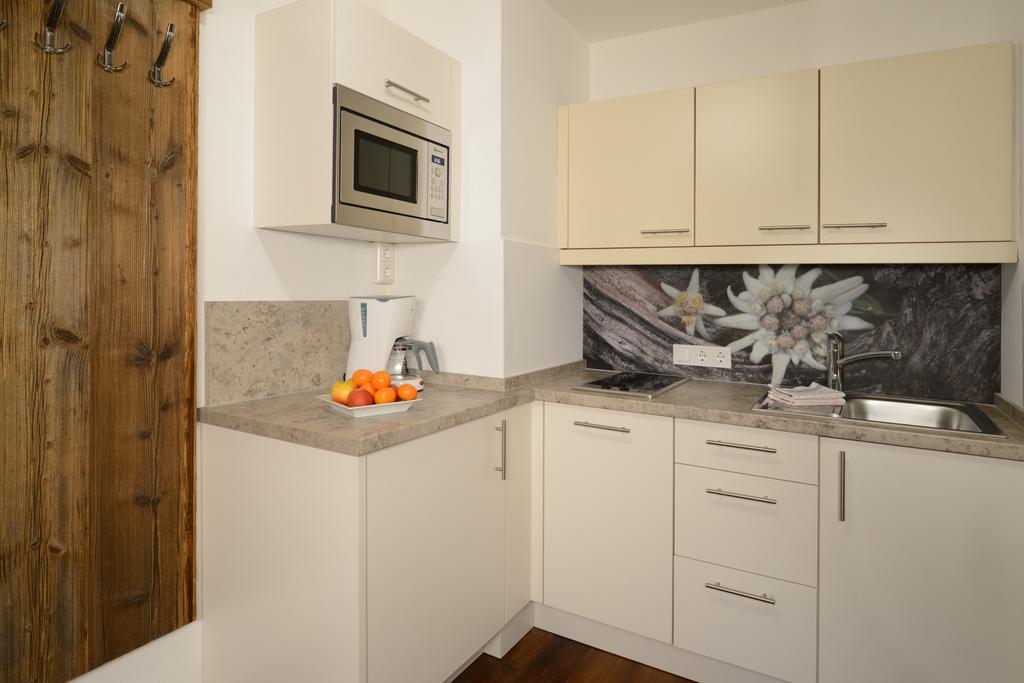 Haus Panorama Appartement Reit im Winkl Kamer foto